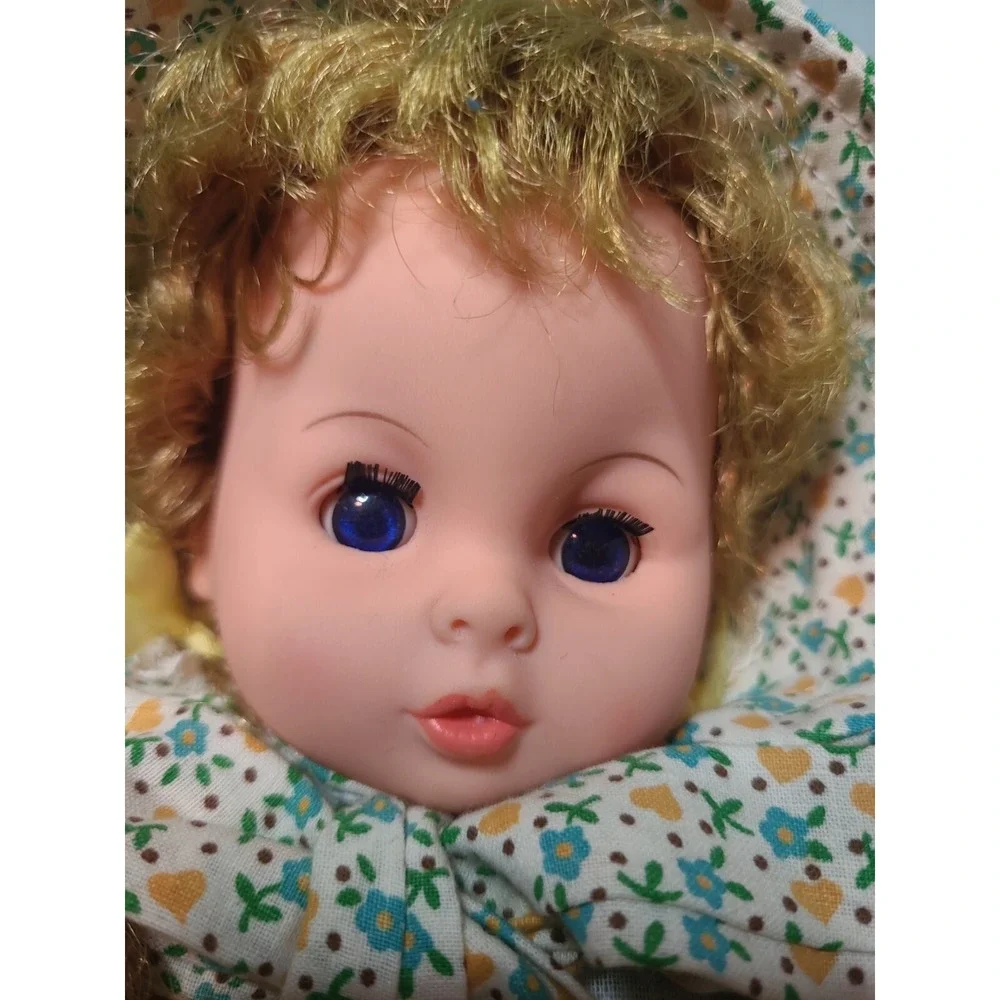 Baby‎ Doll Soft Body Sleepy Eyed Blond Hair